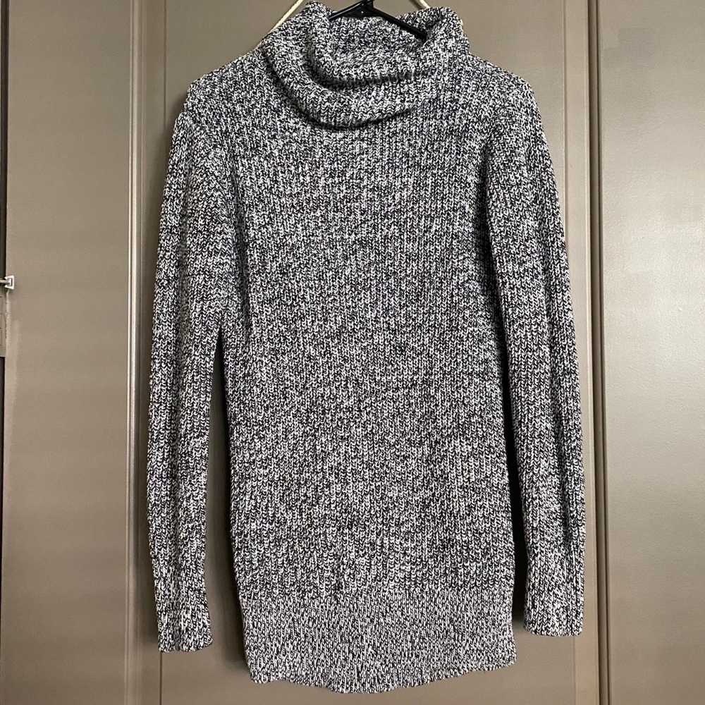 Abercrombie & Fitch chunky turtleneck sweater